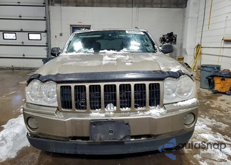 2005 Jeep Grand Cherokee Laredo from USA, damaged, VIN 1J4HR48N15C604947